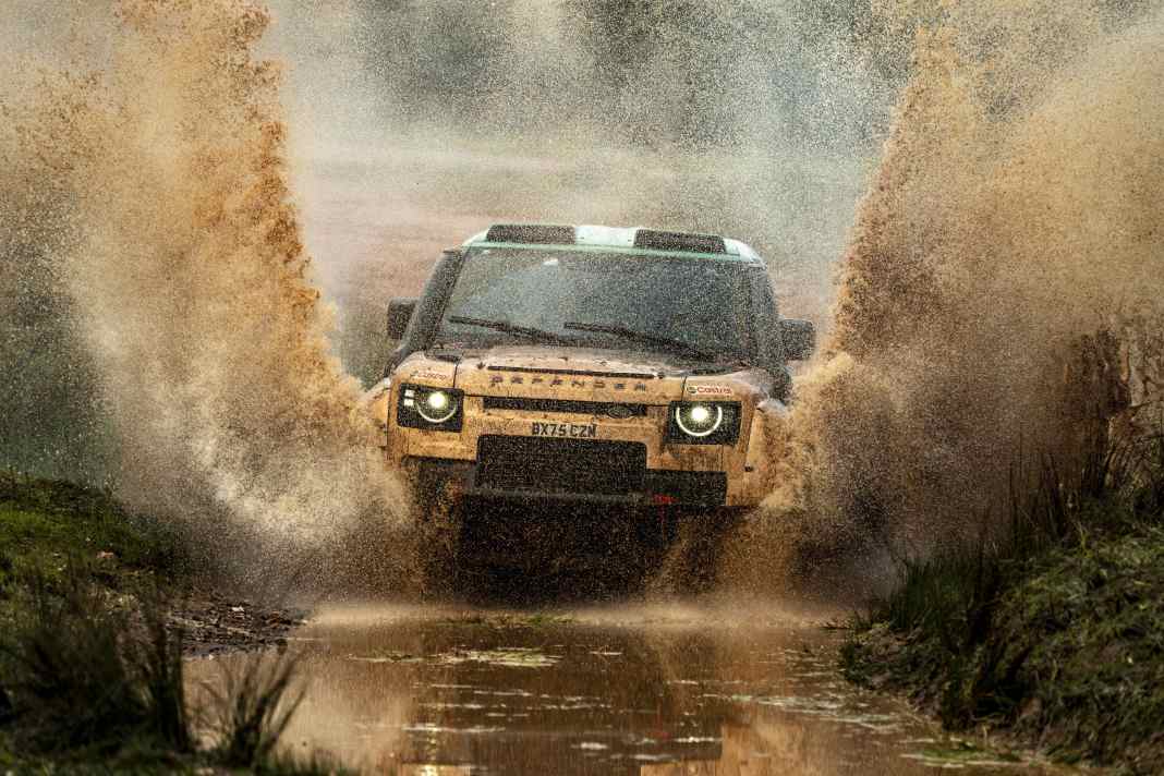 Defender Rally feiert Klassensieg beim BP Ultimate Rally-Raid Portugal
