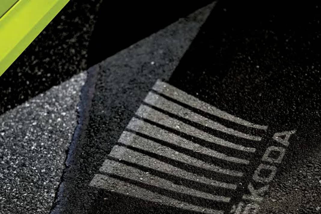Hübsche Lichtprojektion auf dem Boden | n | Fotos J. Bürgermeister, Skoda (1)
