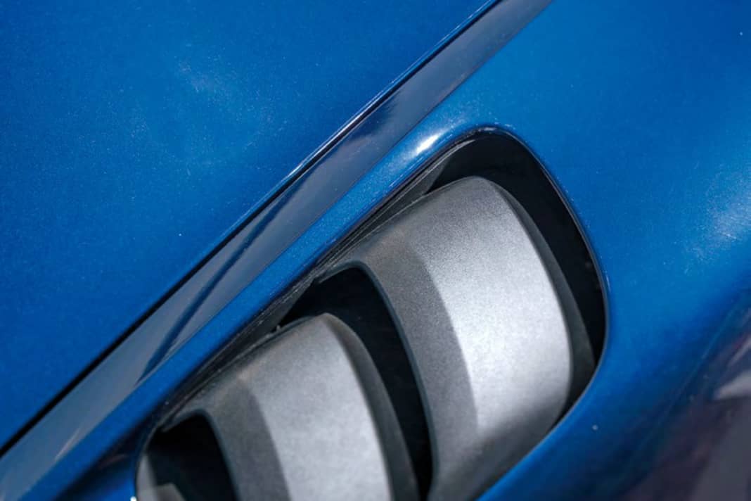 Wie der 911 GT3 RS besitzt auch der GT4 RS Entlüftungsschlitze in den vorderen Kotflügeln