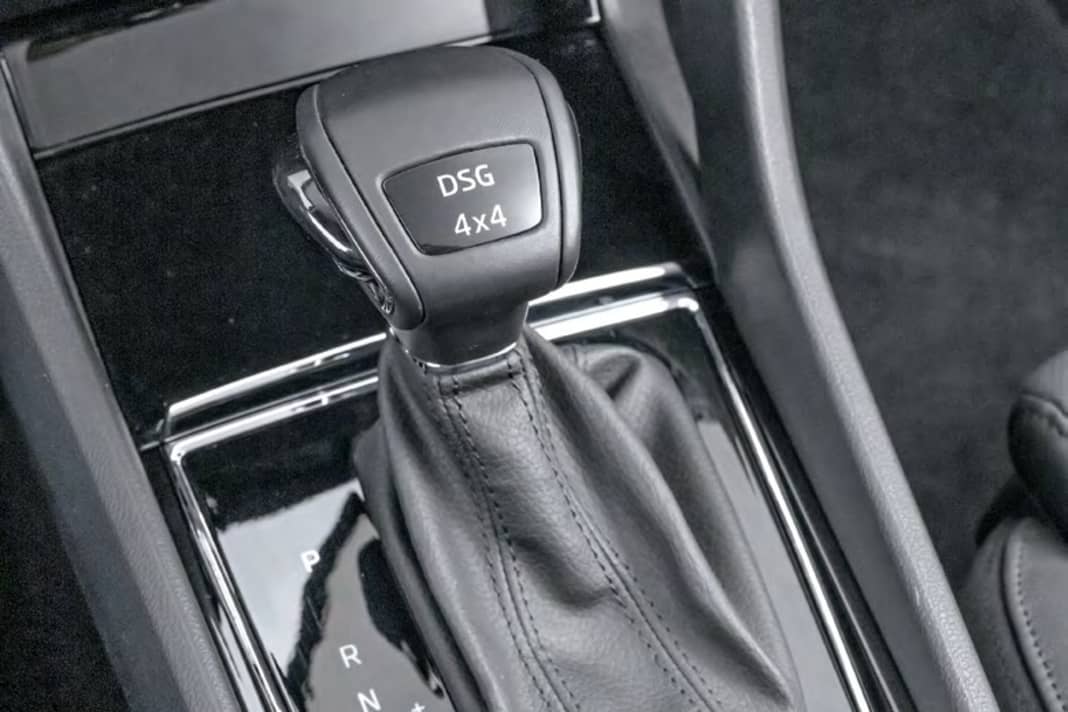 Eine 2Z-Climatronic ist Serienstandard, die Sitzbelüftung kommt mit den Ergo-Komfortsitzen