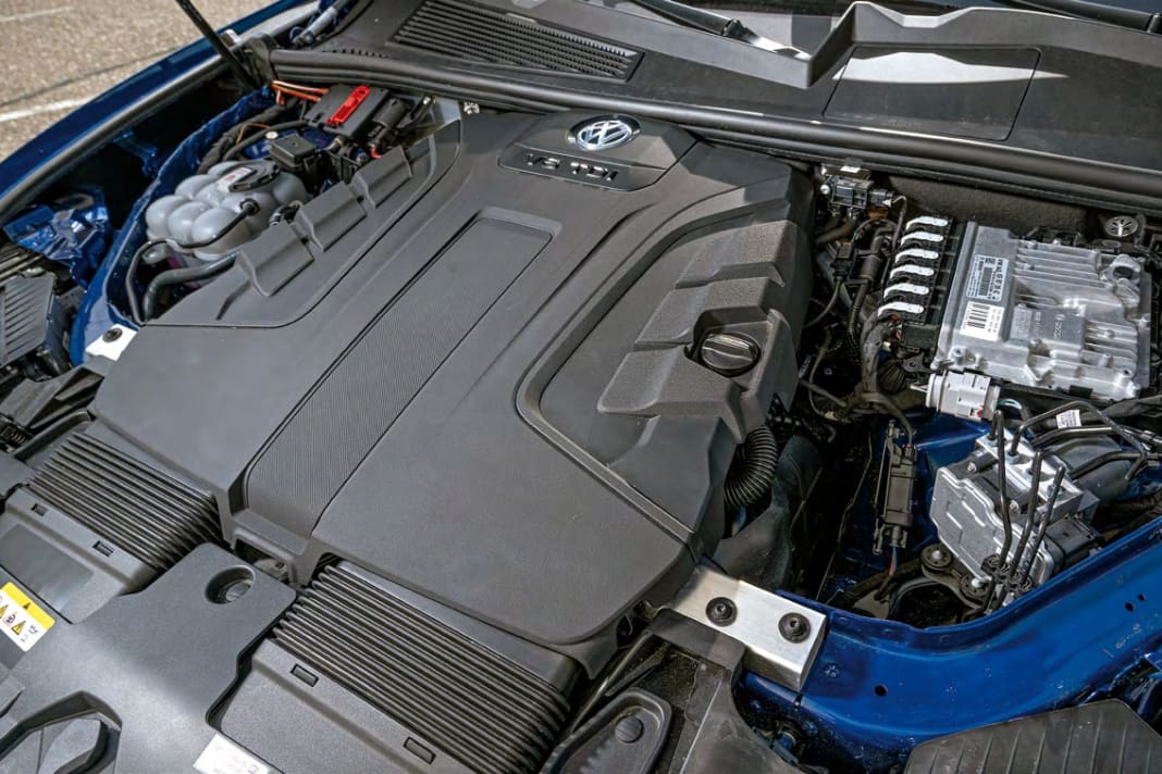 Der bullige Dreiliter-V6-Diesel mit 231 PS und 500 Nm maximalem Drehmoment