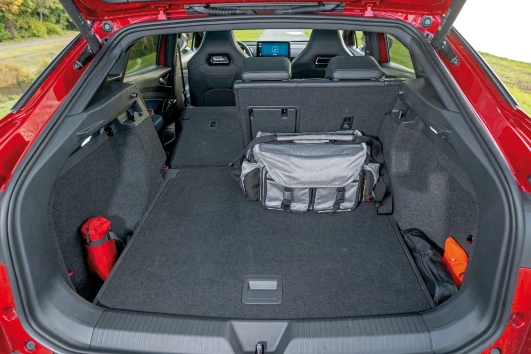 Der Gepäckraum schluckt 549 bis 1.561 Liter bei vollständig umgelegten Rücksitzlehnen