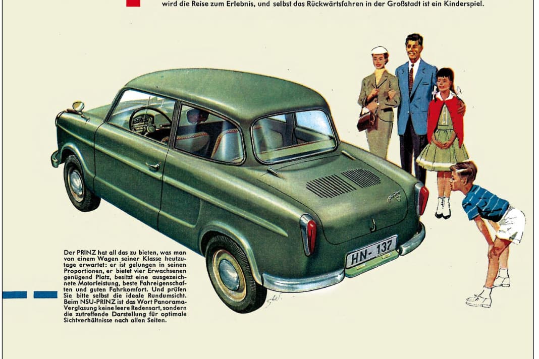 Anzeige für das schmucklose Basismodell Prinz I. Wie üblich in der damaligen Werbung, hat man bei den Größenverhältnissen schamlos geschummelt – neben der „Kleinfamilie“ wirkt der Prinz fast wie ein Straßenkreuzer