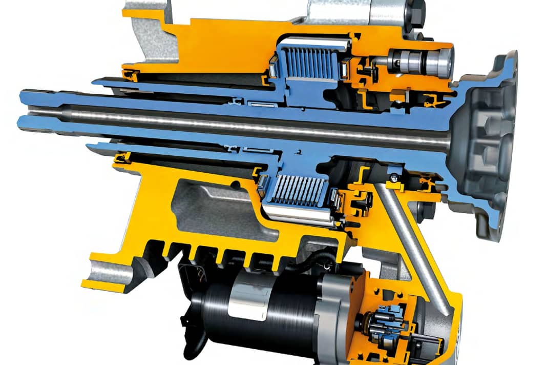 Schlüssel zu noch mehr Fahrspaß: die großartige Vorderachs-Quersperre mit elektrohydraulischer Regelung