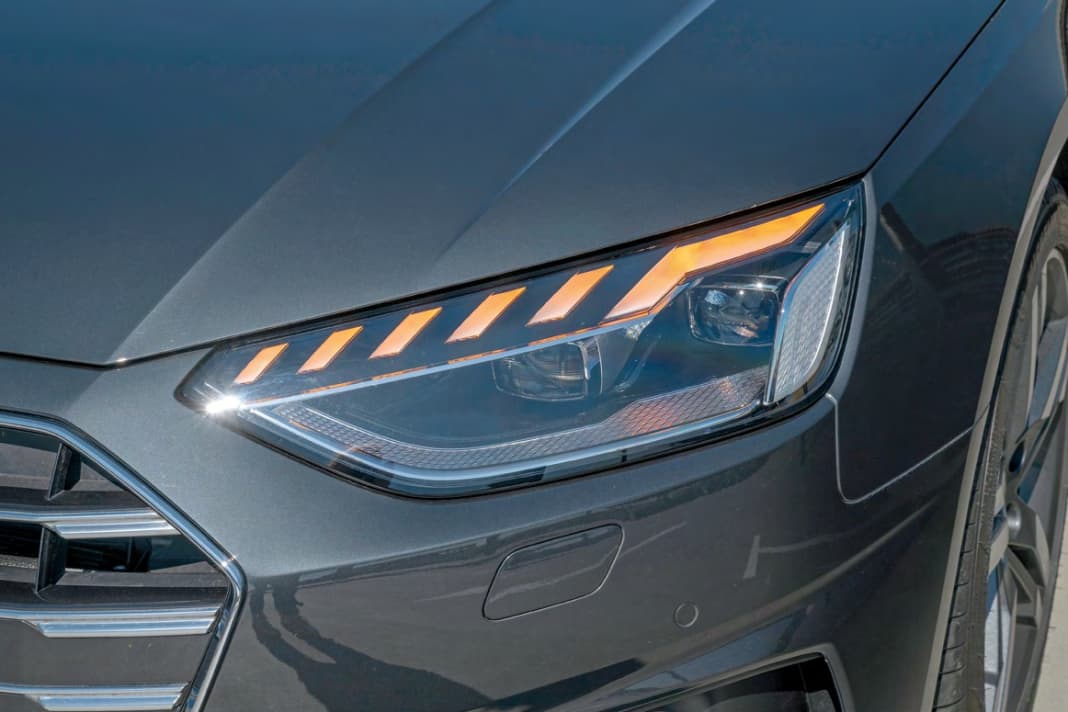 Auch der A4 Avant hatte die LED-Matrix-Scheinwerfer an Bord, bei ihm kosten sie 1.590 Euro extra
