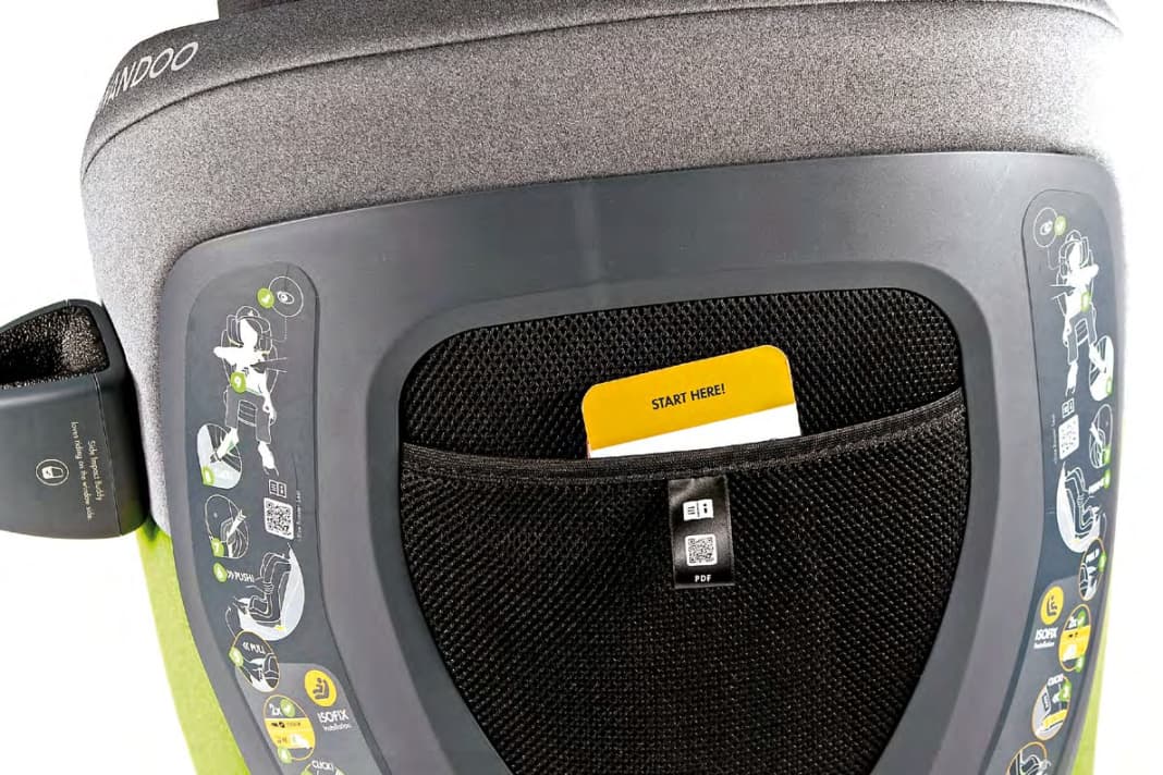 Praktisch: auch in eingebautem Zustand gut erreichbare Bedienungsanleitung am Swandoo