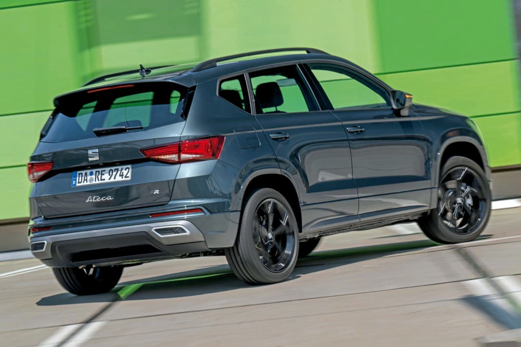 Flott ums Eck: Der druckvolle Diesel, die klasse Progressivlenkung und das sauber abgeschmeckte DCC-Fahrwerk sorgen für viel Freude am Volant. Lässiges Cruisen freilich klappt mindestens genauso gut