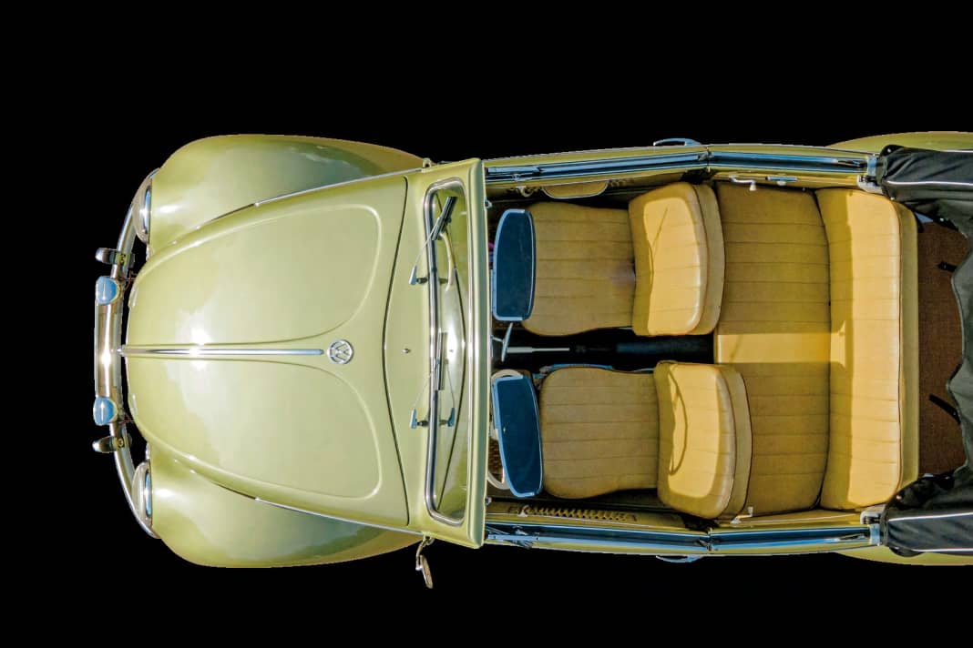 „Ich entschied mich dafür, das originale Kunstleder wiederzuverwenden. Die Innenausstattung war im Vergleich zum Fahrzeug erstaunlich gut erhalten geblieben.“