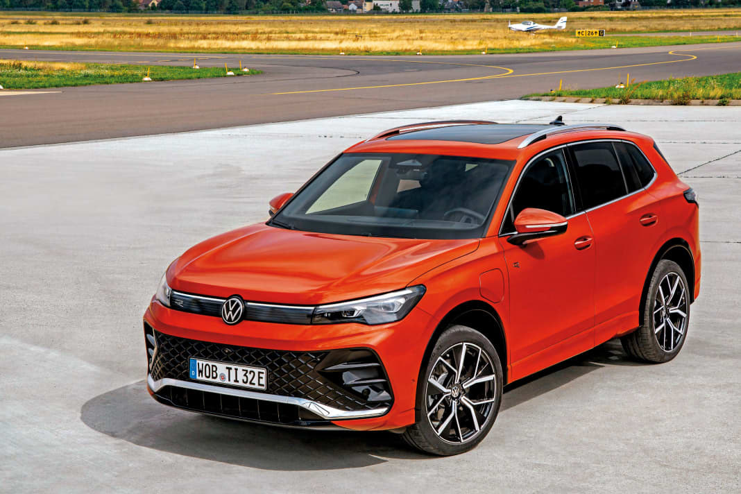 Der neue Tiguan bewahrt die Erfolgstugenden des Vorgängers, würzt sie mit modernen Technologien, einem herausragenden Design und top Verarbeitung. Die Erfolgsstory wird fortgesetzt!