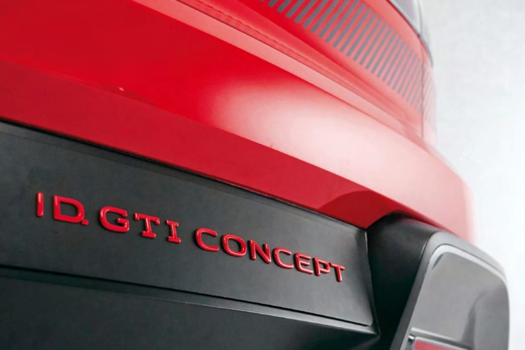 Kräftig ausgeformter Heckdiffusor