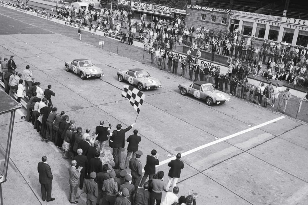 Der größte Triumph des 914/6 GT war der Dreifachsieg der Werkswagen beim Marathon de la Route, einem 86- Stunden-Rennen auf dem Nürburgring.