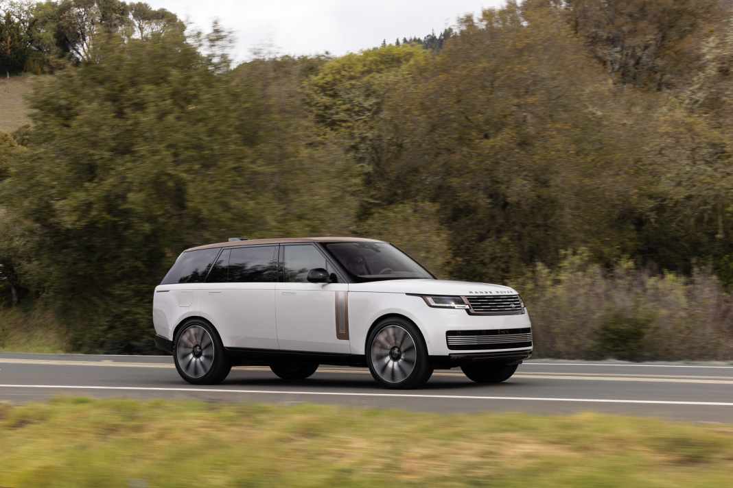 Range Rover SV
