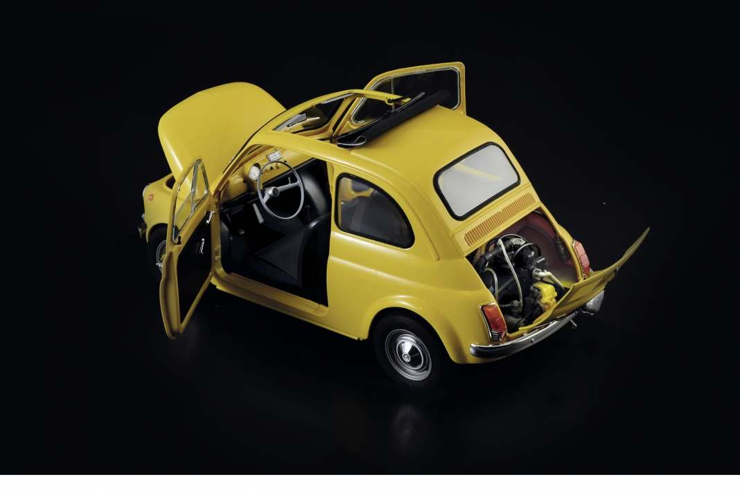 Ein Bild sagt mehr auf 1000 Worte: Italeris 500er-Kit in 1:12 strotzt geradezu vor Details
