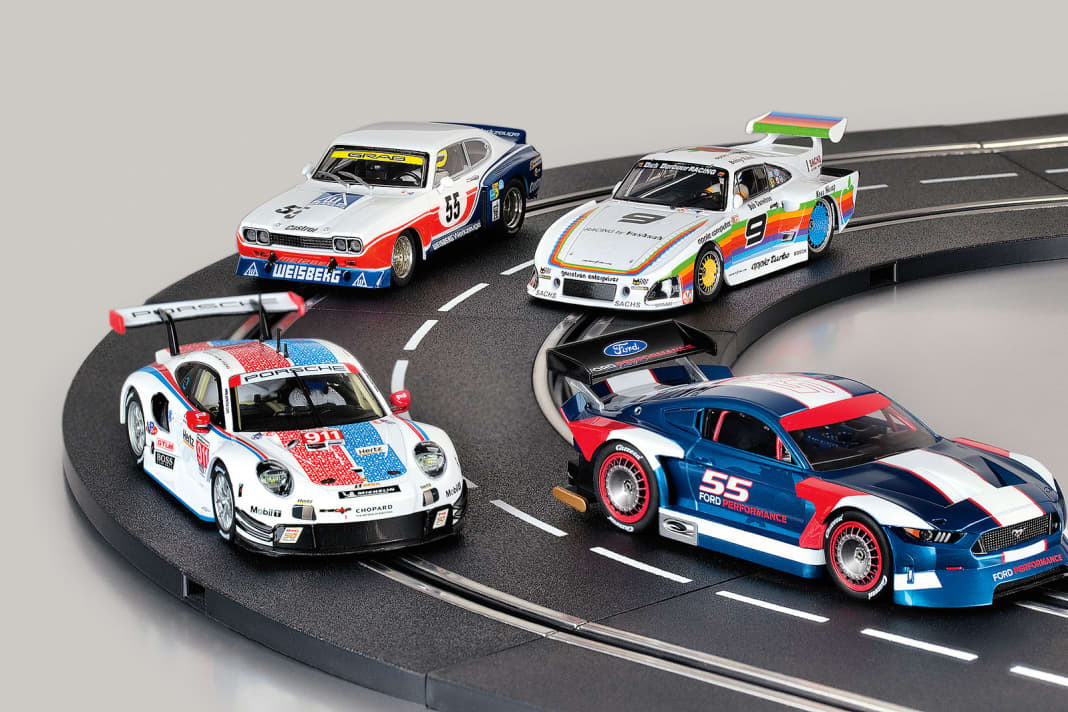 Slotracing: Doppelte Carrera-Zwillinge