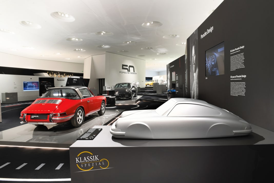 Interessante Perspektiven auf die Design- Geschichte des eigenen Hauses eröffnet die neue Ausstellung im Porsche Museum