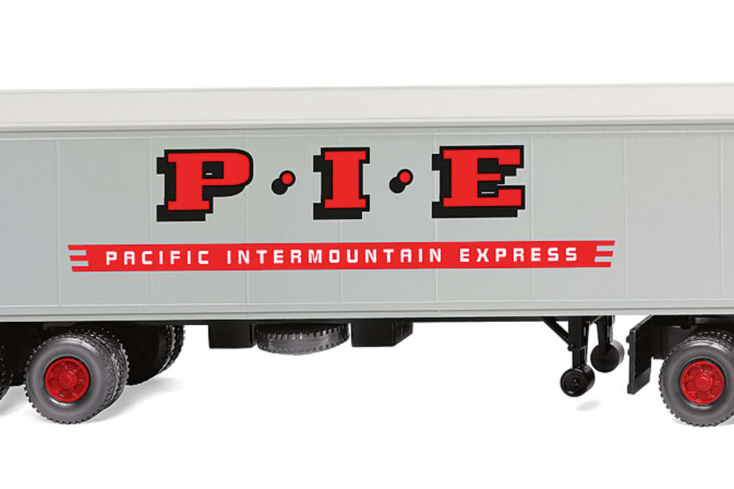 Peterbilt Containertruck