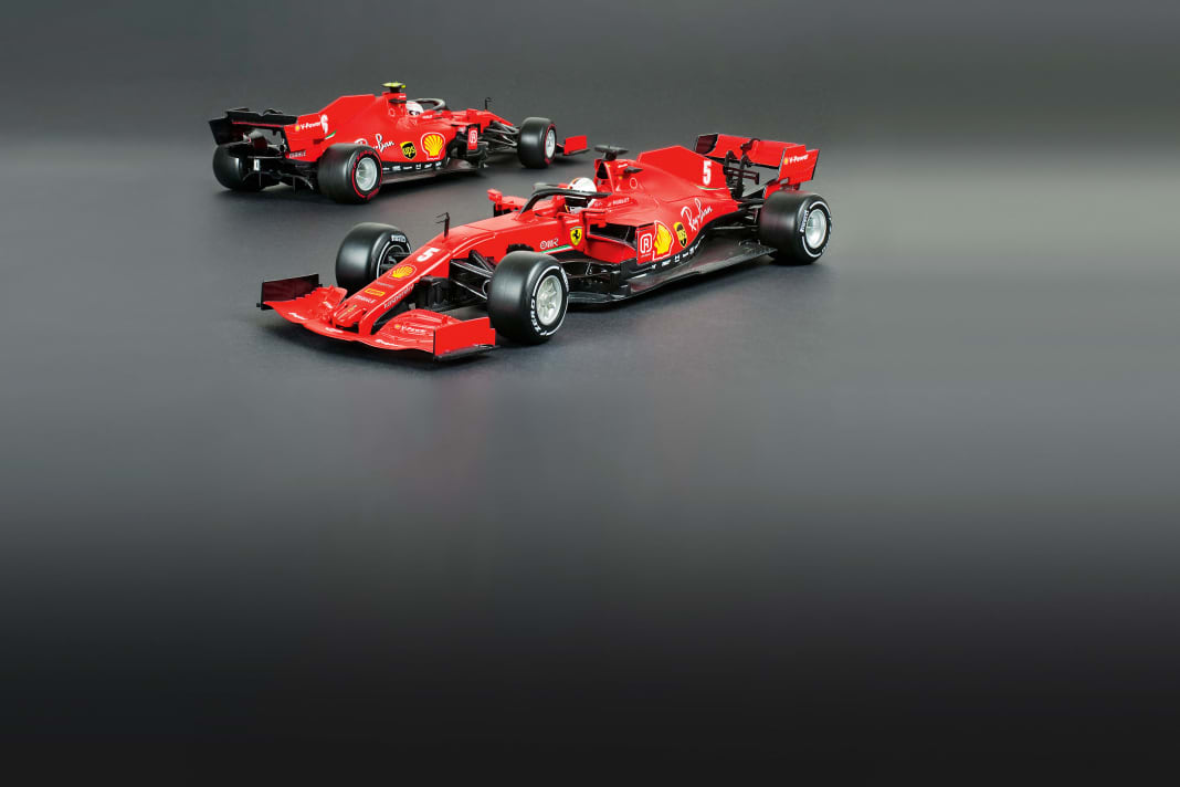 Vettels wohl letzter Formel-1-Ferrari zeigt als Bburago-Modell in 1:18 eine tolle Fahrerfigur und ausgefuchste Technikfinessen