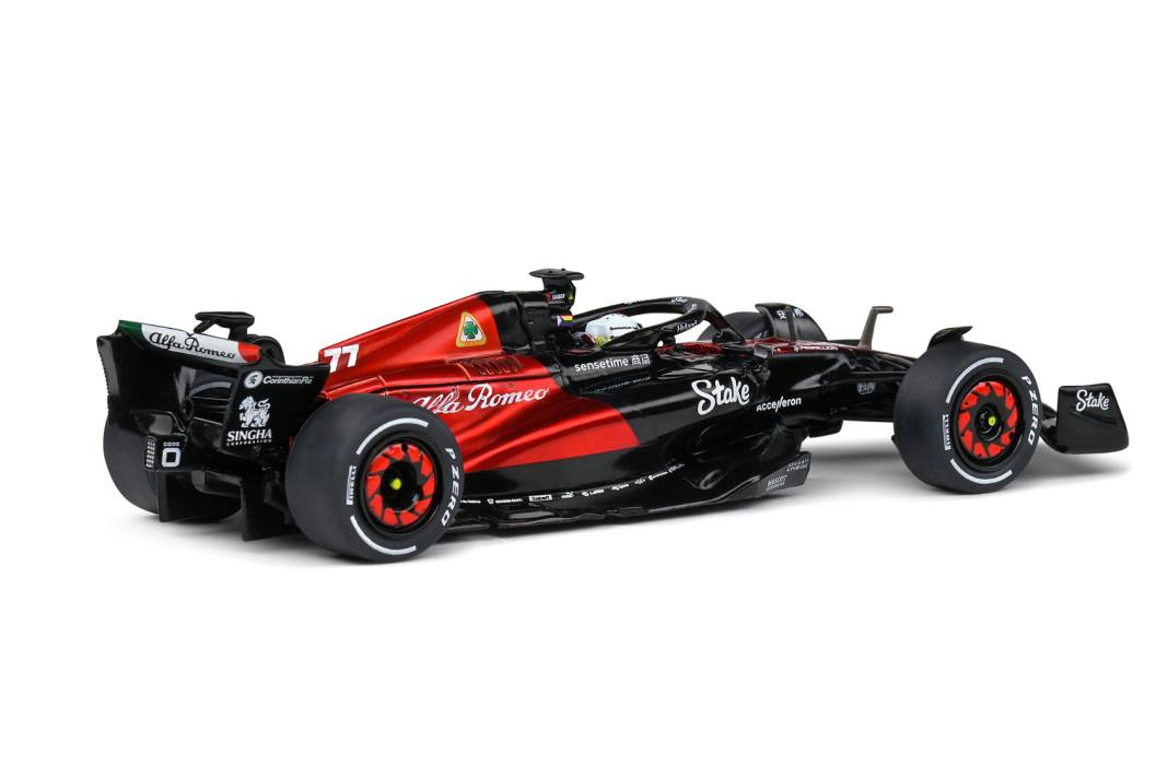 Den Alfa Romeo von Valtteri Bottas baut Solido in der Version vom GP Kanada nach