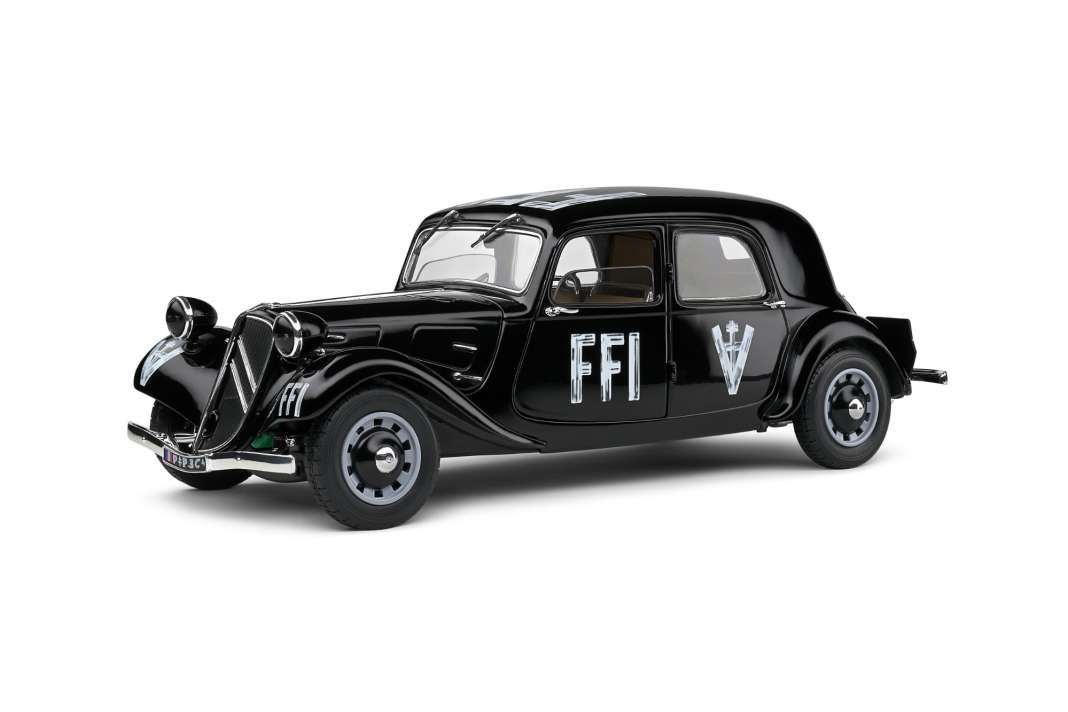 Das Modell des Citroen Traction Avant 7 von Solido kommt in Schwarz und mit dem "FFI"-Logo auf den hinteren Türen in den Handel ] Foto: Werk