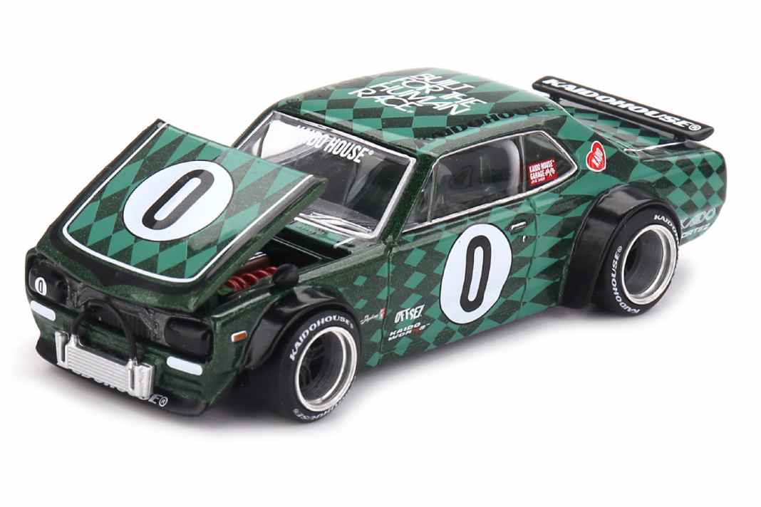 Dieses kleinkarierte Kaido-Vehikel nennt sich Nissan Skyline 2000 GT-R (KPGC 10) Cortez V1 und wird von Mini GT samt beweglicher Motorhaube umgesetzt ] Foto: Mini GT