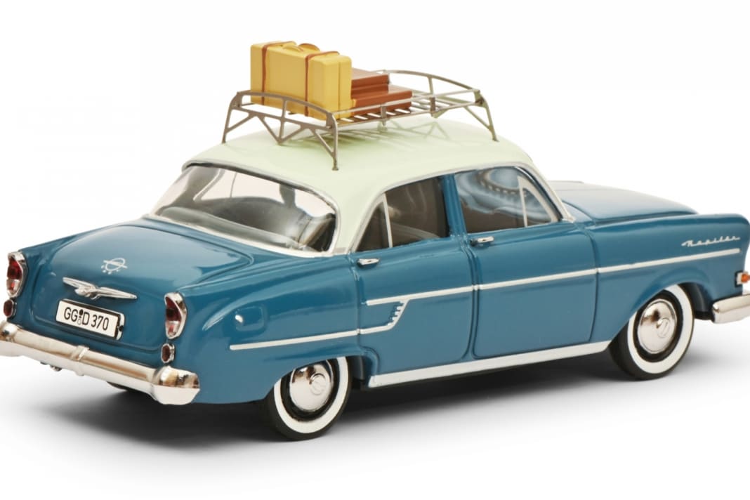 Sehr viel Wert hat Schuco bei seinem Die-Cast-Modell auf die gut umgesetzte Zweifarben-Lackierung gelegt