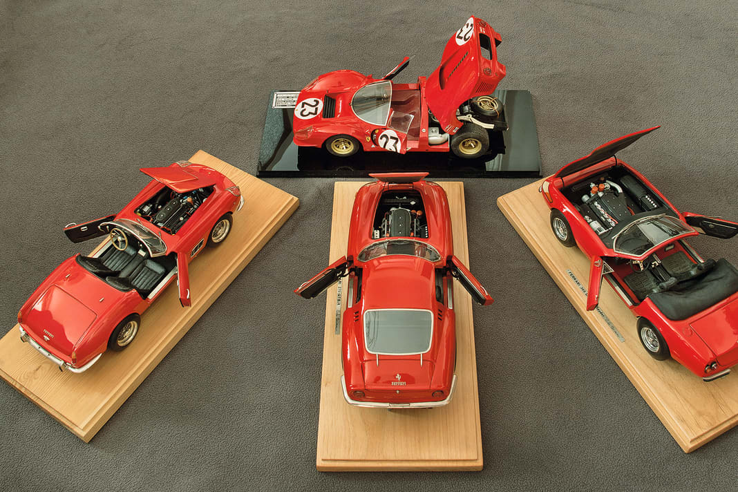 Die vier Ferrari-Modelle in 1:14 atmen die Stilsicherheit von Carlo Brianza in jedem Millimeterbruchteil