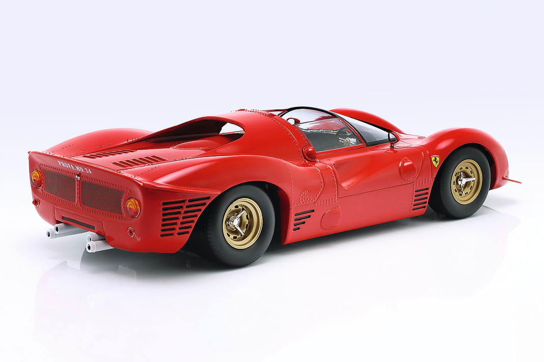 Dem Ferrari 330 P3/P4 der Baujahre 1966/ 1967 widmet Werk83 sechs verschiedene Varianten mit und ohne Renndekorationen