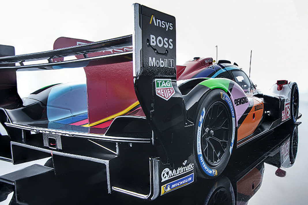 Die unglaublich schwierige Dekoration des Le-Mans-Boliden setzt Spark in beiden Maßstäben präzise und perfekt um