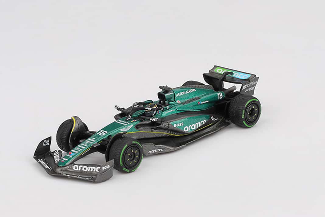 Im November bringt Mini GT auch die 1:64-Version des Aston Martin AMR24 von Fernando Alonso an den Start ] Foto: Mini GT