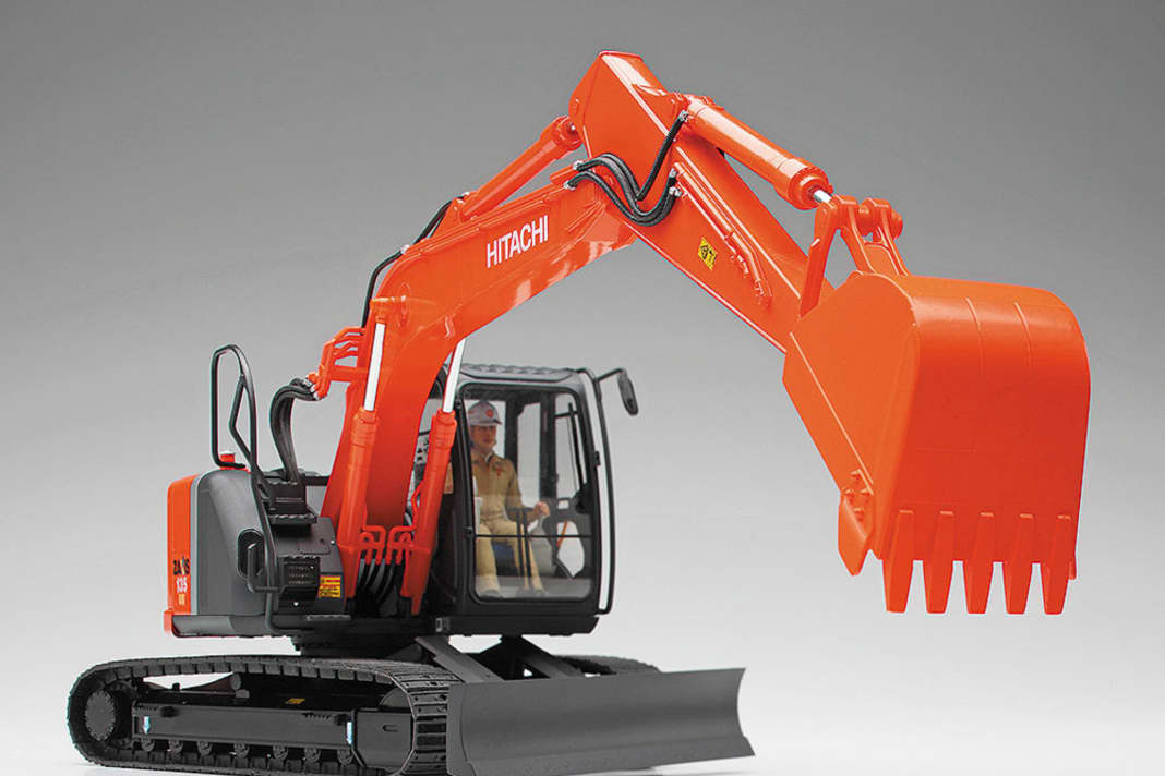 Aus dieser Perspektive ist der Hitachi von Hasegawa mit Löffel zu sehen