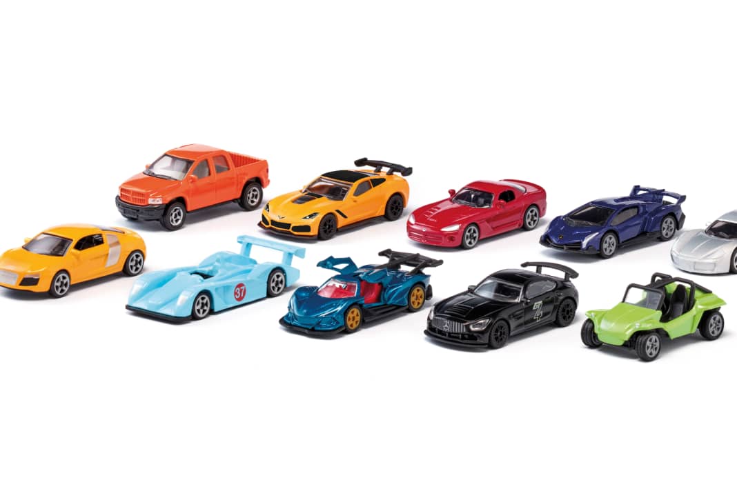 Bei diesem Siku-Set ist für ganz unterschiedliche Fans mindestens ein Traumwagen dabei