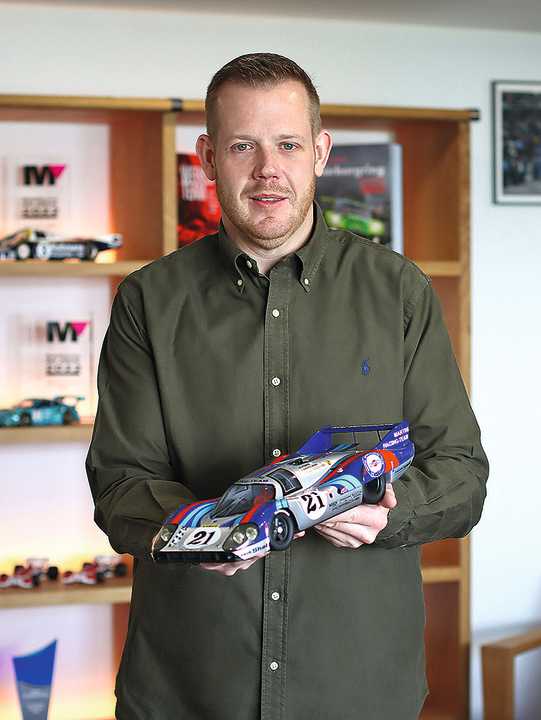 Das Modell: ’71 Porsche 917 LH Elford/Larrousse „Martini“, CMR, 1:12