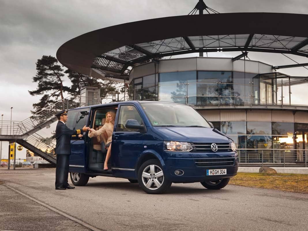 VW T5 Multivan 2.0 TDI DSG mit 180 PS - Raumgleiter
