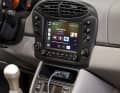 Optisch perfekt eingebunden: Das PCCM Plus passt sich harmonisch in das Interieur der Baureihen 986 und 996 ein. Hier haben wir es in einen Porsche Boxster von 2001 integriert.