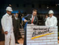 Opel-Vorstandsvorsitzender Louis R. Hughes bei Grundsteinlegung vom Opel-Werk Eisenach, 7. Februar 1991