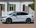 Die sanft abfallende Dachlinie adelt den Skoda zu einem der schönsten SUV-Coupés
