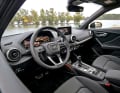 Wie von Audi gewohnt ist der Instrumententräger auch im Q2 übersichtlich und ergonomisch ausgerichtet