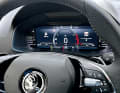 Das digitale Cockpit mit sportlichen Anzeigen ist seit dem Facelift Serie, bei exklusiveren Ausstattungslinien wie dem Sportline 10,25 Zoll groß | Fotos Matin Santoro, J. Hildebrand (1)