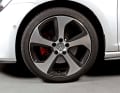 GTI: Innenbelüftete 312 mm Scheibenbremsen nur vorn, hinten 300 mm. 18 Zoll Option