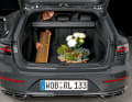 Platz da! Ob Holzbretter oder Blumen – der Shooting Brake bietet 565 bis 1.632 Liter Kofferraumvolumen