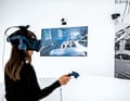 Besucher können mittels virtueller Realität in die Gmünder Porsche-Produktion eintreten und selbst an einem 356er Blech dengeln