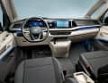 Wohnliches T7-Cockpit mit digitalen Anzeigen, Touchbedienung. Handbrems- und Getriebewählhebel sind entfallen