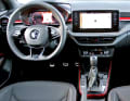 Ergonomisch korrekter Fahrerplatz mit optinonalem Digital Cockpit Plus zu 420 Euro