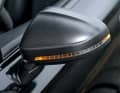 Die Gewichtsersparnis der Carbon-Spiegelkappen (840 Euro) dürfte überschaubar sein – die Optik ist allerdings bestechend | Fotos J. Bürgermeister, Audi (3)