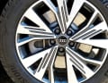 Schmucke 19-Zoll-Alus kosten 700 Euro extra. Sie sind auch Bestandteil des Advanced- Pakets (1.300 Euro) unseres Testwagens