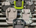 Gestatten – elf Sitzerhöhungen mit Rückenlehne der Klasse 100 bis 150 cm Körpergröße: Lionel, Avionaut, Recaro, Osann, Maxi-Cosi, Swandoo, BeSafe, Avova, Graco, Nuna und Joie