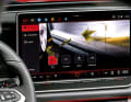 Die neuen Multimediazentralen kommen mit 12,9 oder 15 Zoll großem Touchscreen