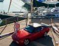 Wogen und Wagen Der Yachthafen von Herzeliya ist einer von Yaroslavs Lieblingsspots, um sein Auto für Instagram zu inszenieren. | Fotograf: Jonas Opperskalski