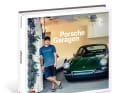 Porsche Garagen heißt ein neues Buch von Delius Klasing, das nun in den Handel kommt. Darin ist nicht nur Ecki Schimpf mit seinen Autos zu sehen, sondern auch Patrick Long und über 20 weitere entweder bekannte oder auch gänzlich unbekannte Sammler und Besitzer rund um um den Globus von Deutschland über Indien und den Libanon bis nach Südafrika und in die USA. 272 Seiten zum Verschenken oder Selberschmökern. Preis: 68 Euro, ISBN: 978-3-667-11697-0.