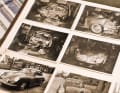 Schon etwa, dass Elke Fromm im Jahr 1966 den damals grausamen Zustand ihres ersten Porsche fotografisch festgehalten hat. Unvorstellbar, mit welch einfachen Mitteln, großem Enthusiasmus und handwerklichem Geschick ihr Mann Peter den Sportwagen innerhalb von zwei Jahren Bauzeit wiederbelebt hat.